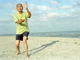 Tai chi chuan: prática é benéfica principalmente para idosos