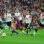 Pedro é cercado por cinco jogadores adversários no início do segundo tempo no estádio londrino