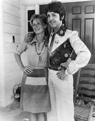 Image result for "Paul mccartney" AND Linda AND casual