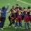 Jogadores do Barcelona fazem festa no gramado após o apito final do árbitro