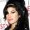<span>E a cantora Amy Winehouse não saía de casa sem o famoso penteado, que virou moda entre os fãs do mundo todo</span> - <strong>Foto: Divulgação</strong>