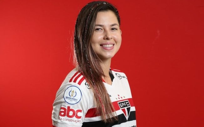 Lateral do São Paulo, Fe Palermo é convocada para disputa da Copa América Feminina
