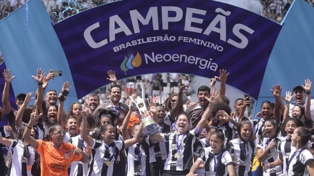 Globo cria faixa exclusiva para futebol feminino a partir de 2026 Globo cria faixa exclusiva para futebol feminino a partir de 2026