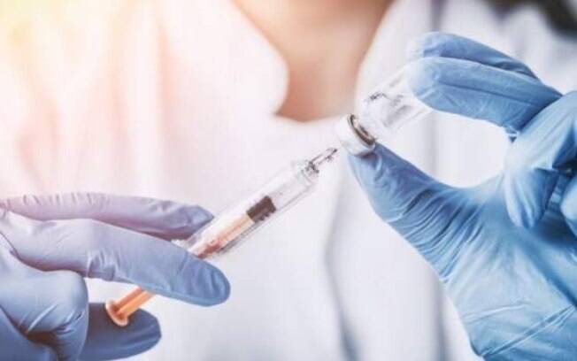 A invenção que tornou a vacinação em massa possível