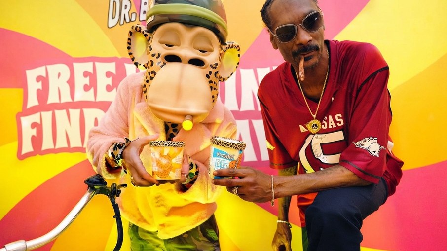 Snoop Dogg anuncia vaga de degustador de sorvetes com salário de R$ 50 mil Snoop Dogg anuncia vaga de degustador de sorvetes com salário de R$ 50 mil