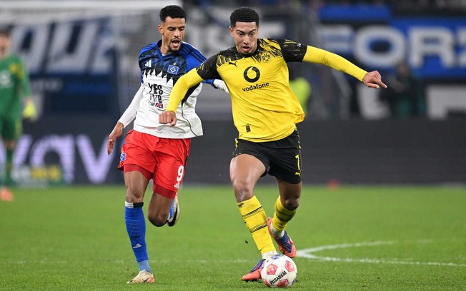 Dortmund larga bem na Bundesliga Dortmund larga bem na Bundesliga