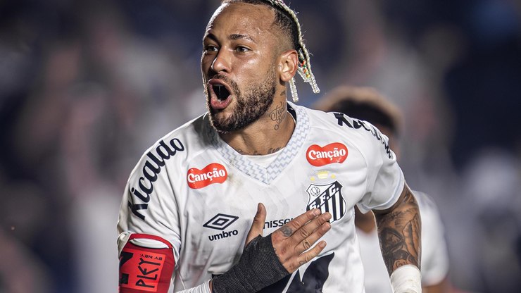 Neymar dá a vitória ao Santos e ganha elogios de jornais europeus