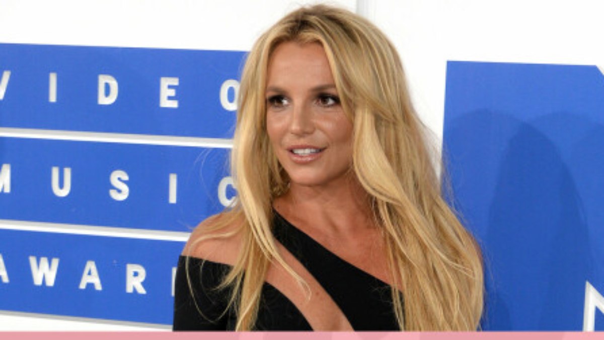 Britney Spears conta que seguranças a viam tomar banho e se trocar nua 