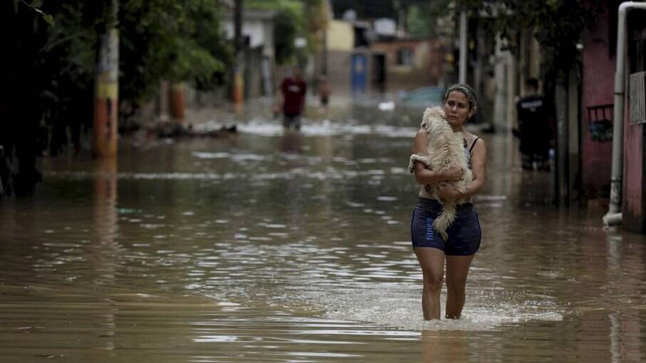 Número de mortos após chuva no estado chega a 20