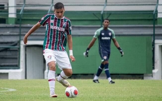 Damaceno valoriza titularidade no Fluminense no último ano de Sub-20 e projeta segundo clássico seguido