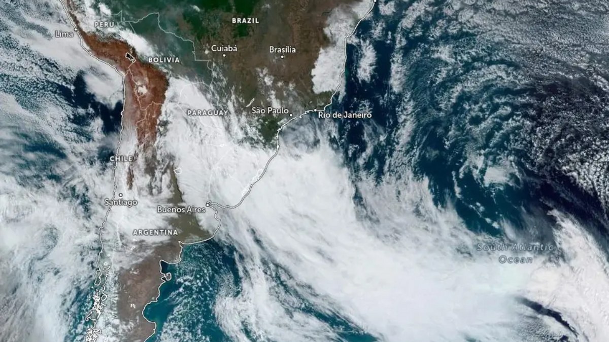 Novo ciclone deixa Sul em alerta para chuvas