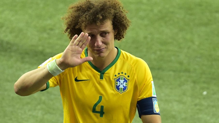 David Luiz pediu desculpas aos brasileiros pelo vexame passado 