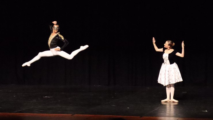 "A Escola do Bem e do Mal” se apresenta nesta quarta em Vinhedo