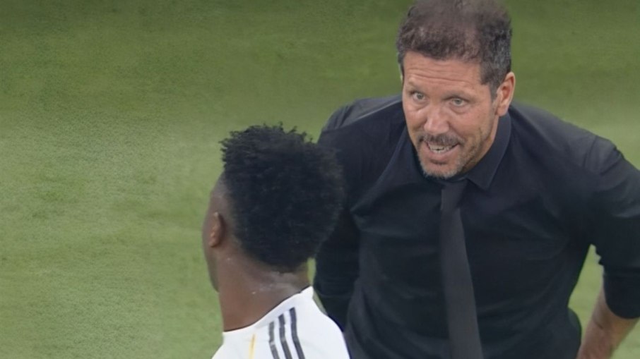 Simeone provocou Vini Jr durante a vitória do Real, na Supercopa da Espanha