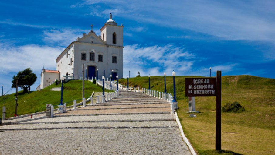 Igreja de Nossa Senhora de Nazareth em Saquarema (RJ) Igreja de Nossa Senhora de Nazareth em Saquarema (RJ)