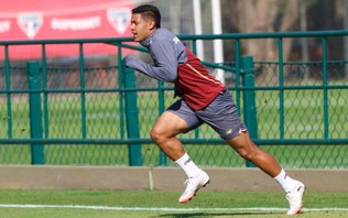 Ryan Francisco sofre lesão no joelho e passará por cirurgia