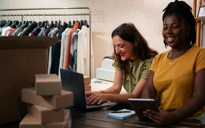 Stoqui democratiza o e-commerce para pequenos negócios