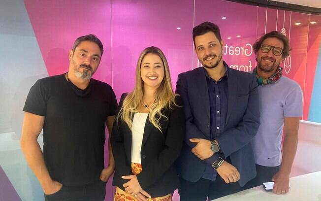 Gigante do mercado de mídia exterior se une com startup de mobilidade para lançar um novo formato de mídia
