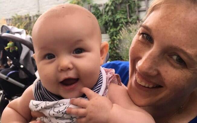 Milli Richards, 35 anos, enfrentou a depressão pós-parto quando sua filha mais nova nasceu em 2018
