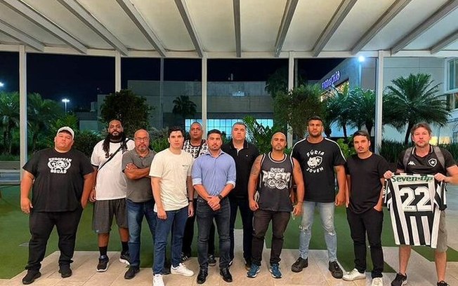 Imagem da reunião entre os alvinegros Imagem da reunião entre os alvinegros