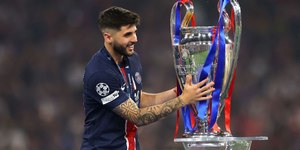 Ex-São Paulo, Beraldo se sagra bicampeão da Champions com o PSG