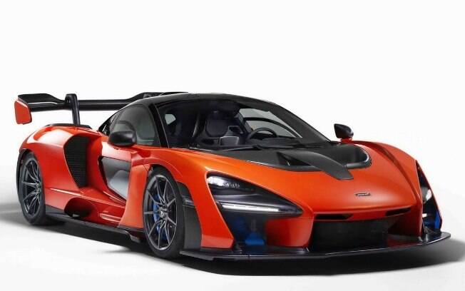 Dirigimos o McLaren Senna, um carro de corrida feito para as ruas