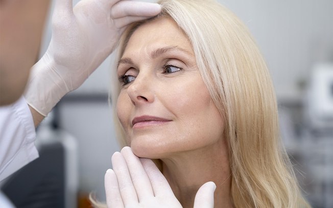 Cirurgia proporciona rejuvenescimento profundo do pescoço