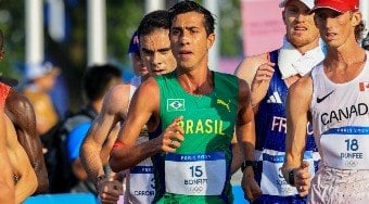 Paris 2024: Caio Bonfim conquista prata inédita para o Brasil na marcha atlética