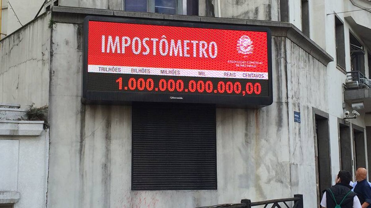 Impostômetro da ACSP chegou a R$ 2,5 trilhões 40 dias mais cedo do que em 2021