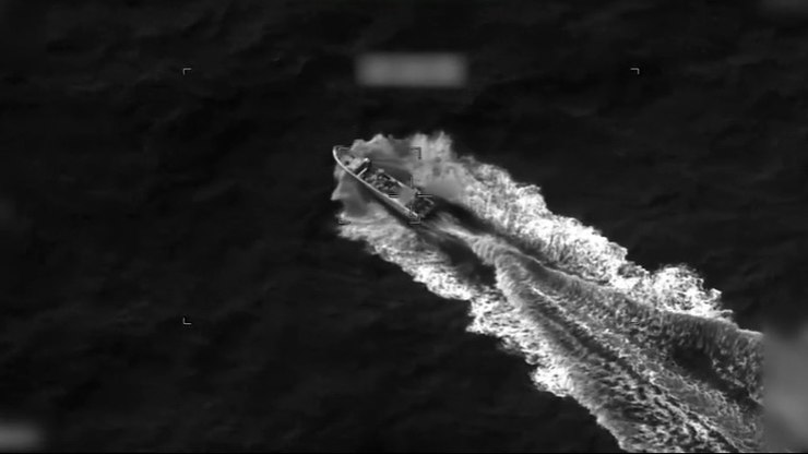 Ataque americano a barco suspeito no Pacífico deixa três mortos