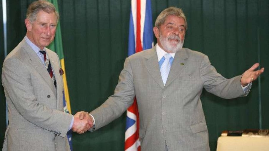 O então Príncipe Charles em encontro com Lula