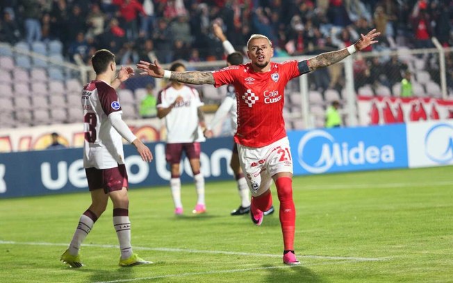 Cienciano está no caminho do Botafogo 