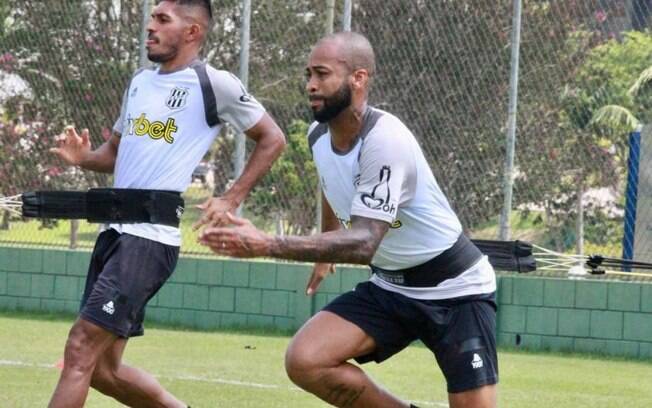 Wesley projeta duelo contra o Corinthians no Paulistão