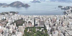 Niterói supera RJ e SP em renda média de R$ 5,3 mil