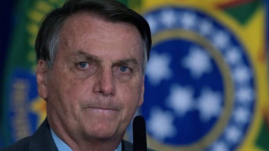 Covid: Bolsonaro retira homenagem a pesquisador contrário ao uso de cloroquina