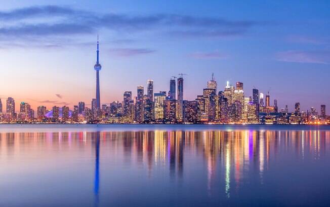 Toronto é um dos destinos favoritos dos brasileiros que querem conhecer o país