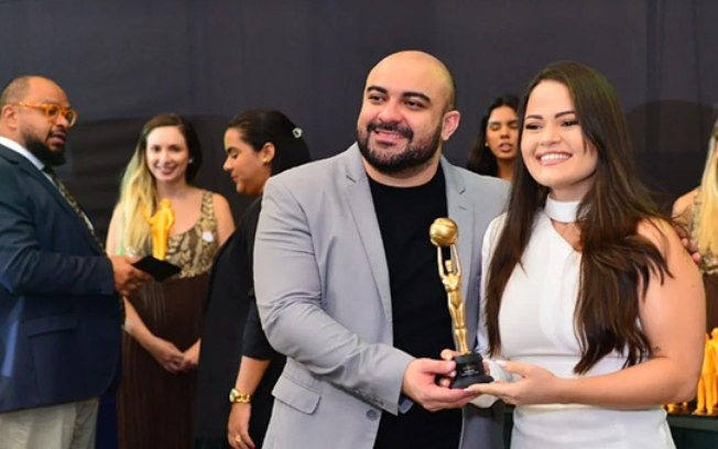 Noite de premiações marca início da ExpoDireito Brasil