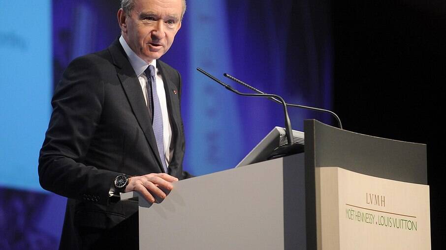 Dono da Louis Vuitton e terceiro mais rico do mundo: conheça Bernard Arnault