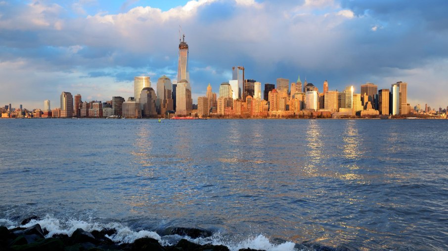 Horizonte do centro de Manhattan