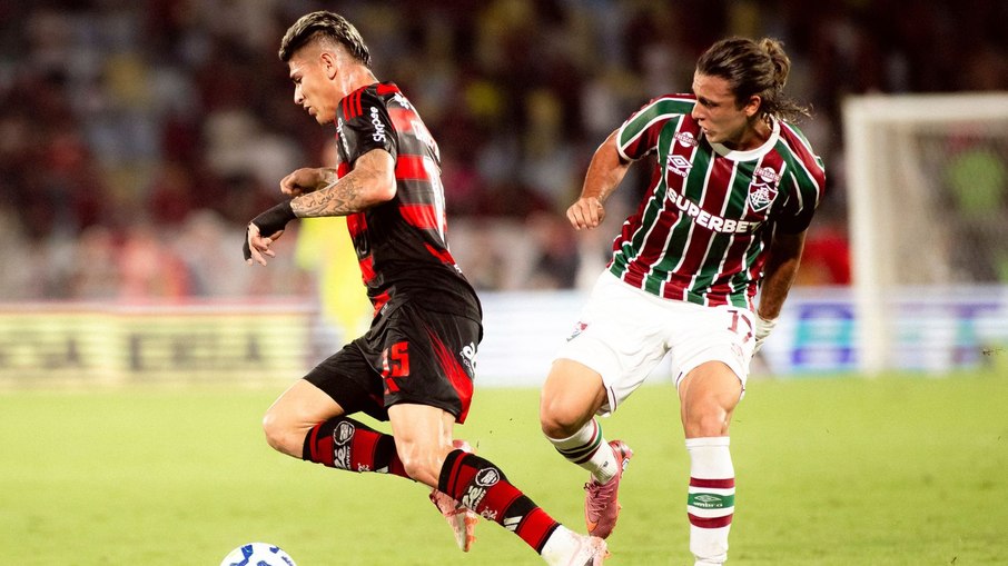 Fluminense e Flamengo decidiram cinco dos últimos seis títulos cariocas Fluminense e Flamengo decidiram cinco dos últimos seis títulos cariocas