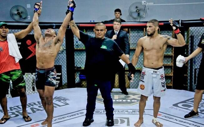 Brazilian FS 7: Jacarezinho vence Toninho Fúria em edição marcada por raríssima gogoplata que apagou ex-UFC