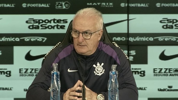 Dorival Jr sobre Brasileiro do Timão: “Tivemos muitos problemas”
