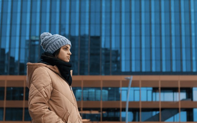 Varejo de moda feminina aquece com chegada do inverno 2026