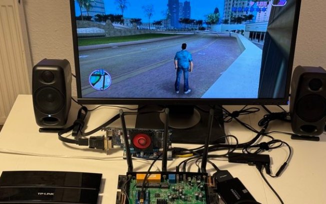 Hacker roda GTA Vice City em um roteador com uma eGPU e Linux