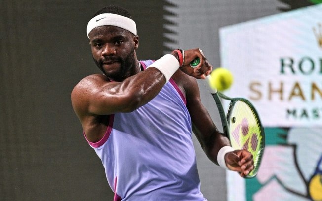 O americano Frances Tiafoe durante sua partida da segunda rodada do Masters 1000 de Xangai contra o chinês Zhou Yi, em 7 de outubro de 2024