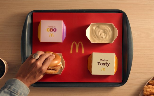 No ritmo do funk, McDonald’s lança ‘Quadradão’ dos molhos CBO e Tasty