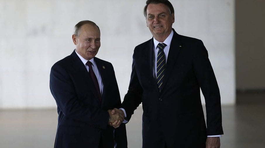 O presidente Jair Bolsonaro e o presidente da Rússia, Vladimir Putin