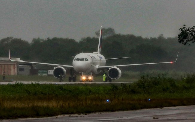 Socorro a empresas aéreas é estratégico para o turismo