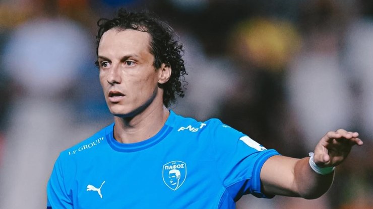 David Luiz nega ter ameaçado ex-amante: 