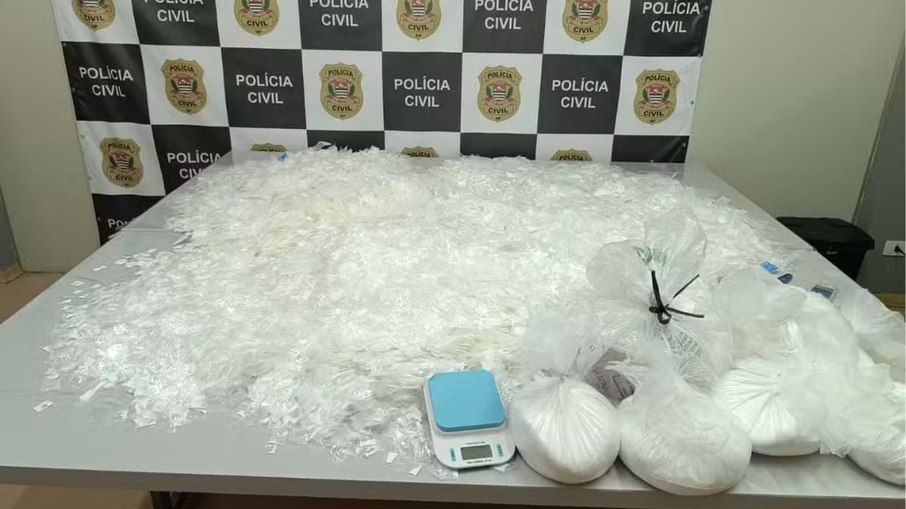 Droga apreendida na residência